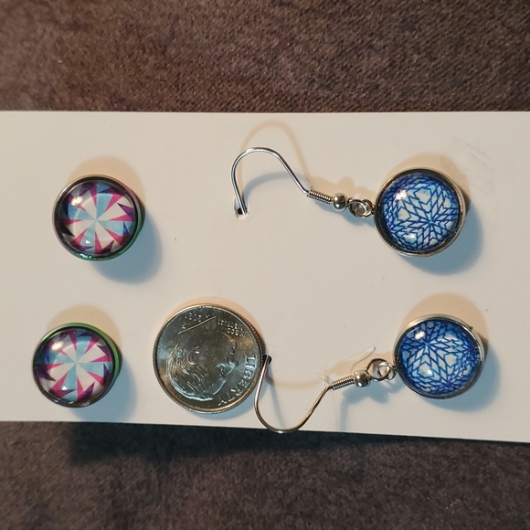 New handmade silvertoned earrings glass cabachons - Picture 2 of 3
